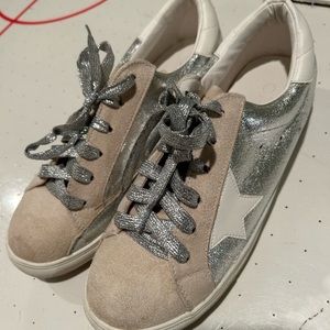 Star sneakers